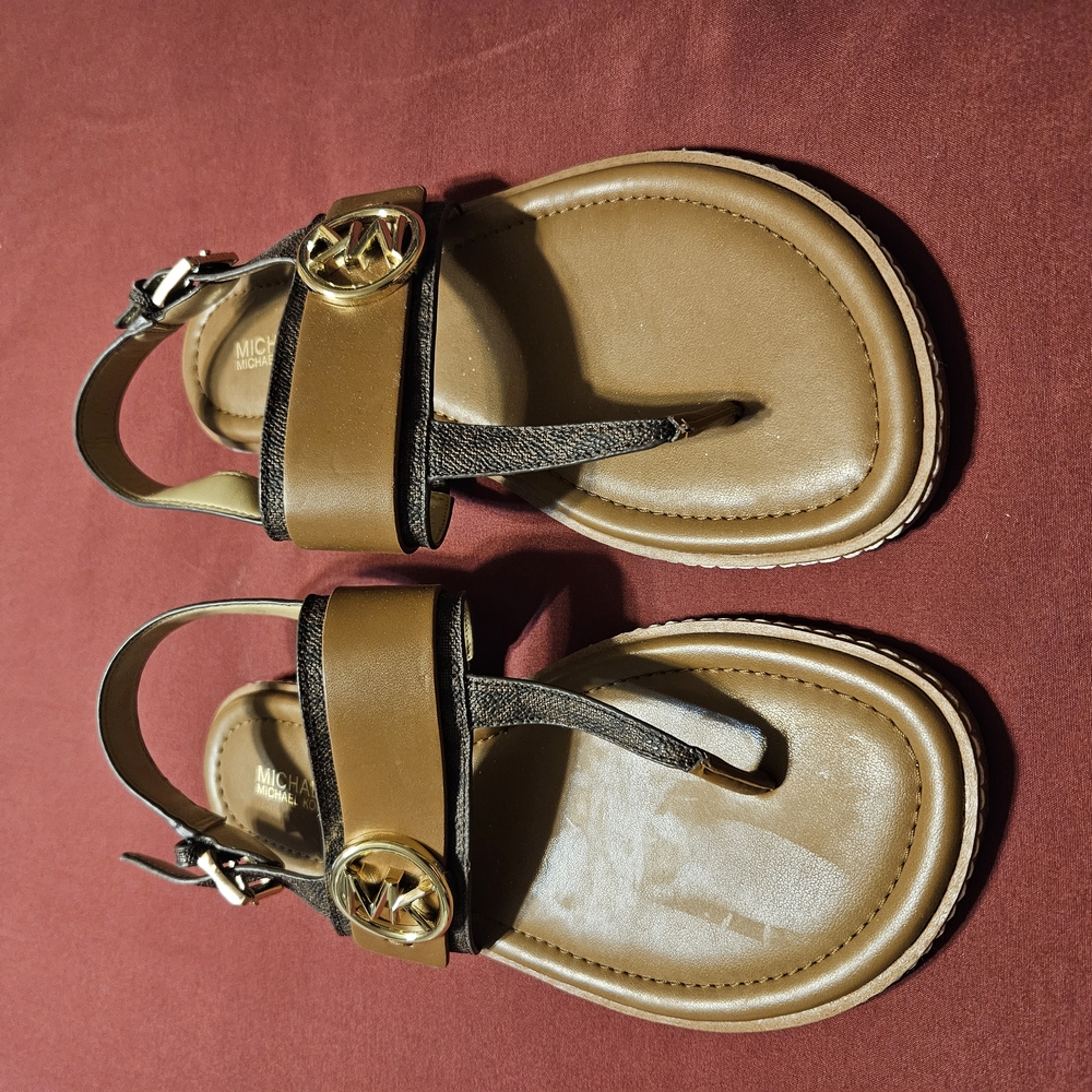 Michael Kors Gold Tan Sandals with Elegant Embellishments